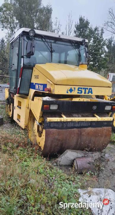Walec drogowy Stavostroj VH700 Bircza