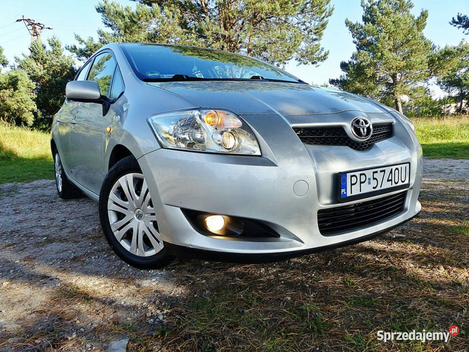 Toyota Auris 14 VVTI Sol GAZLPGClimatronicPełna Piła