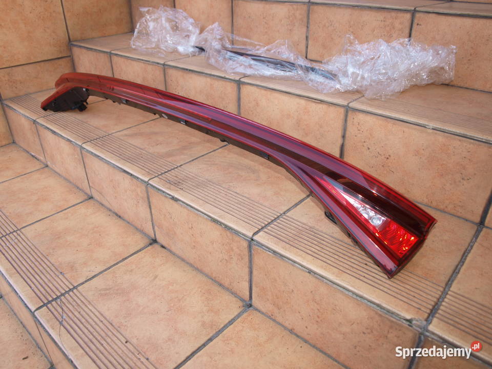 Seat Leon Sportstourer blenda lampa światło stop osobowe Kalisz