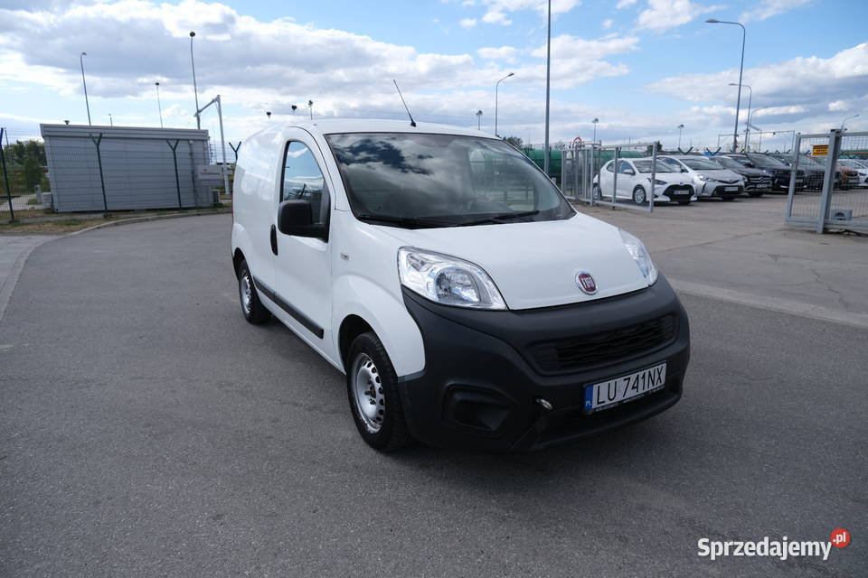 FIAT FIORINO 2018 136800 ccm 78 benzyna Warszawa