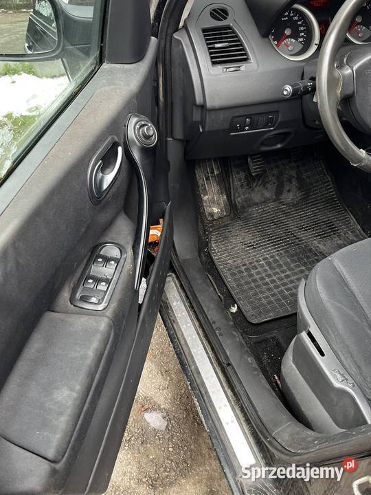 Renault megane 2 16 benzyna gaz przyciemniane szyby Miechów