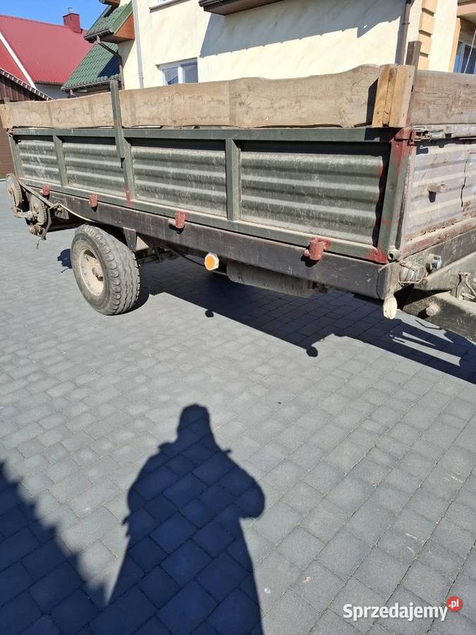 Rozrzutnik obornika nieuszkodzony Nowa Słupia