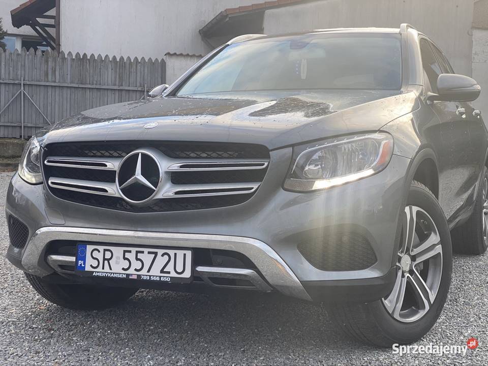 Mercedes Benz GLC 300 Ten jest lakier metallic śląskie