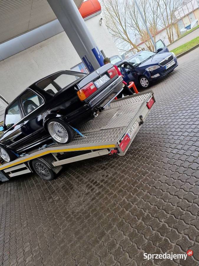 Pomoc drogowa Usługi transportowe 24h