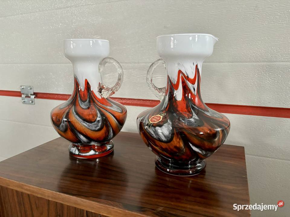 Para szkalnych wazonów włoskich Opaline Wrocław