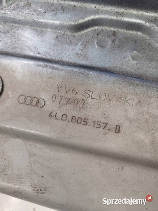 MOCOWANIE BŁOTNIKA LEWE AUDI Q7 4L0805157B śląskie Przystajń sprzedam