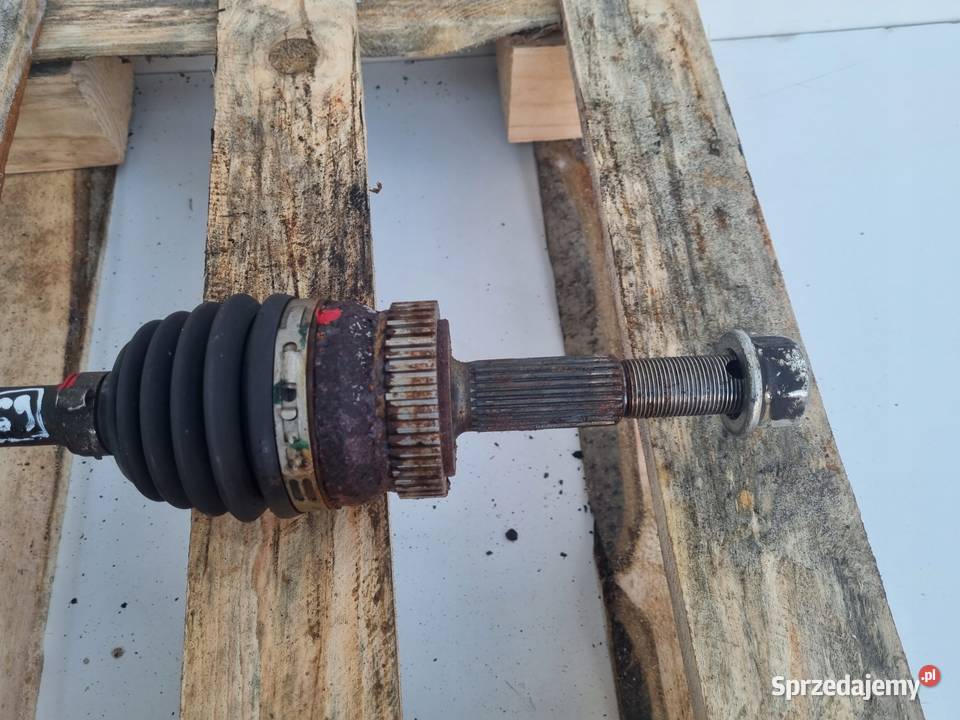 PÓŁOŚ Nissan Juke 16 T turbo PRAWA TYLNA półośka Chełm sprzedam