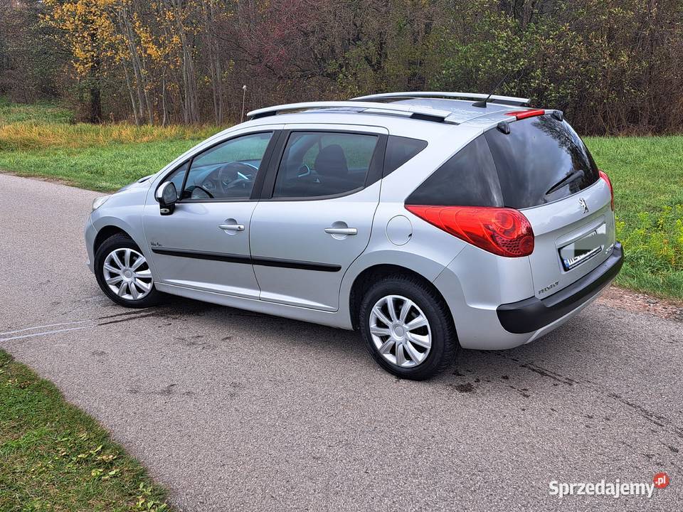 Sprzedam Peugeot 207sw 14 benzyna 2009r z mazowieckie Żyrardów