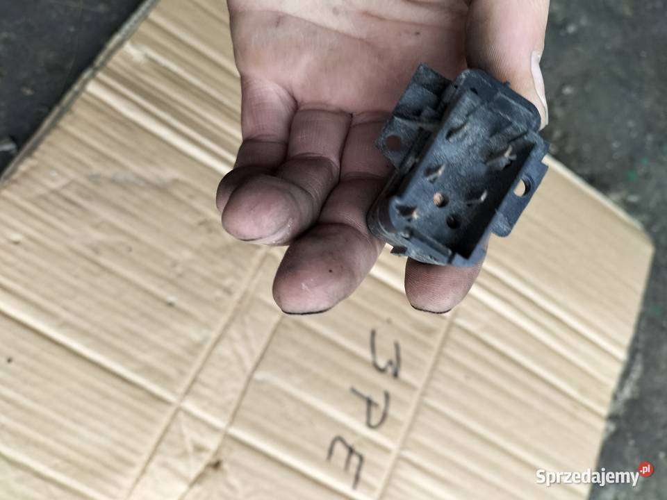 WŁĄCZNIK PANEL STEROWANIA SZYBY JEEP GRAND Wyposażenie wnętrza Kamień-Kolonia