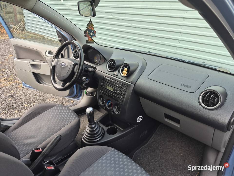 Ford Fiesta 14 benz 2002r Klimatyzacja poduszka powietrzna Mogilno