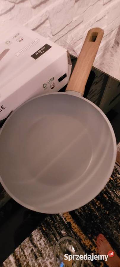 Patelnia z pokrywą Patelnie i woki Ozimek