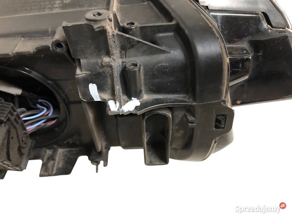 VW Passat B8 2021r LIFT Reflektor Lampa przód Lampy przednie Skarżysko-Kamienna