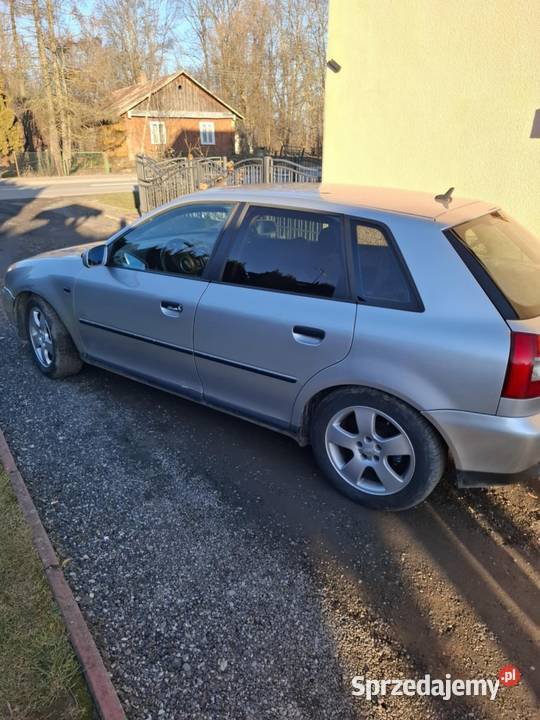 Audi A3 19 TDI 2001r 5 drzwi Nowy Dzików