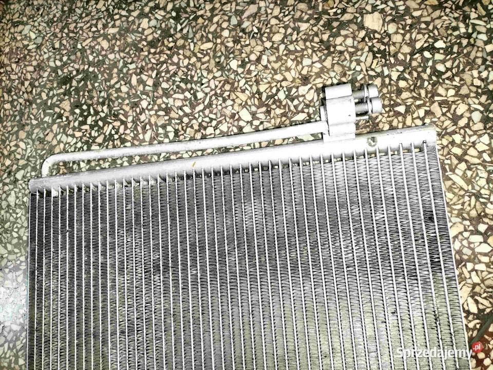 Skraplacz klimatyzacji BMW E60 E61 E63 E64 E65 Poręba