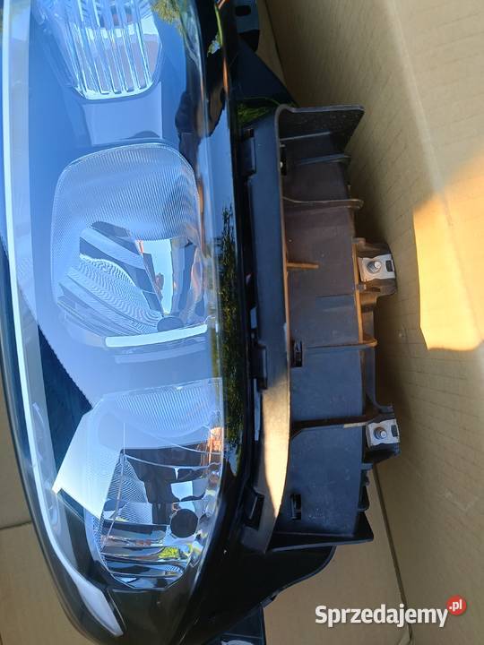 Lampa przednia prawa Fiat Tipo 2016 śląskie Bytom