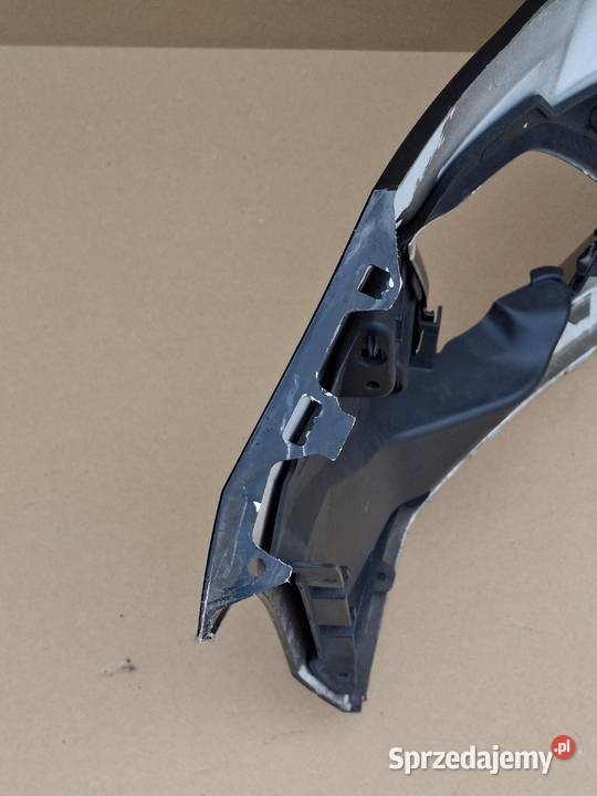 FORD FOCUS MK4 ZDERZAK PRZÓD PRZEDNI KRATKA Bieleń sprzedam