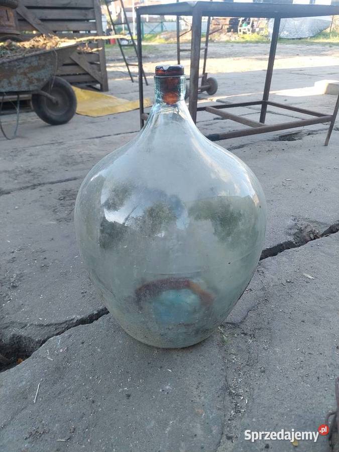 Butle do wina stare z koszem