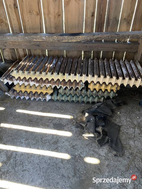 Sprzedam grzejniki żeliwne i parapety metalowe Niedarczów Górny-Kolonia