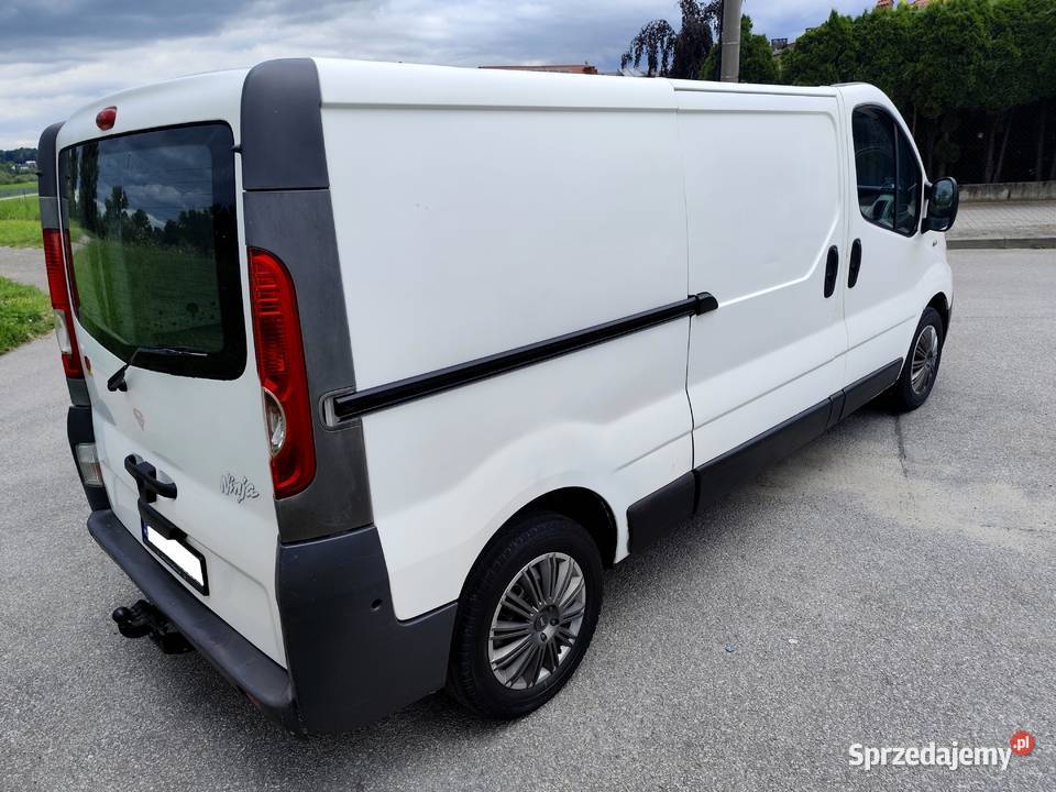 Renault Trafic Long 20 DCI 115 2007 HAK Jasło