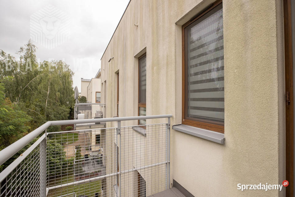 Mieszkanie 6818m2 3 pokoje Góra Kalwaria Por własność