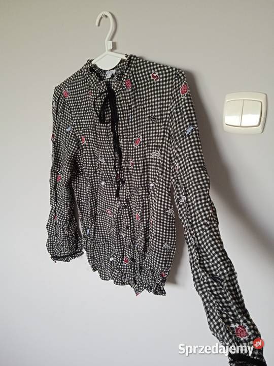 Bluzka z wiązaniem na dekolcie OVS Wrocław sprzedam