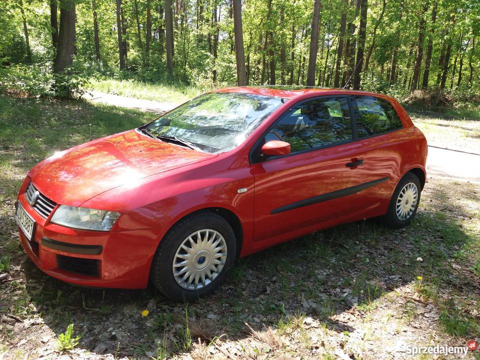 Sprzedam Fiat Stilo czerwony silnik 12 Stilo Szczekociny