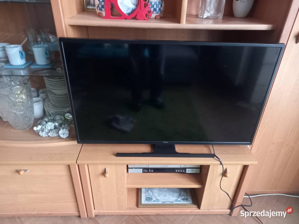 Telewizor LED Hitachi 40HE4200 40 Full HD Staszów