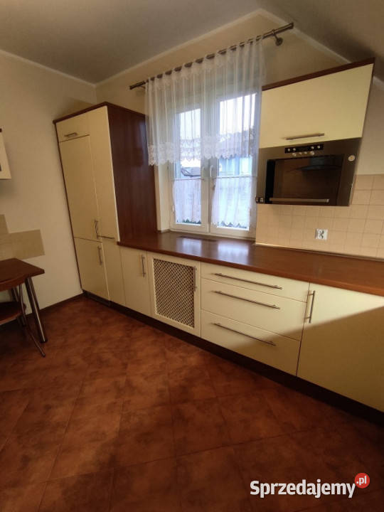 Duże przestronne mieszkanie z garażem w centrum garaż Sprzedaż mazowieckie Gostynin