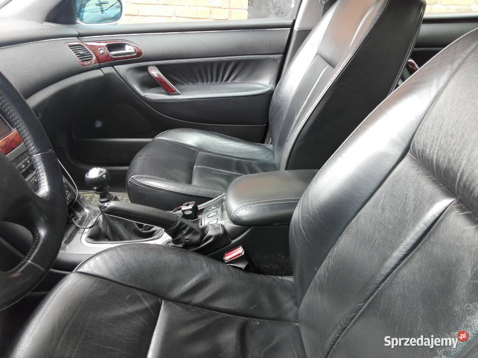 Peugeot 607