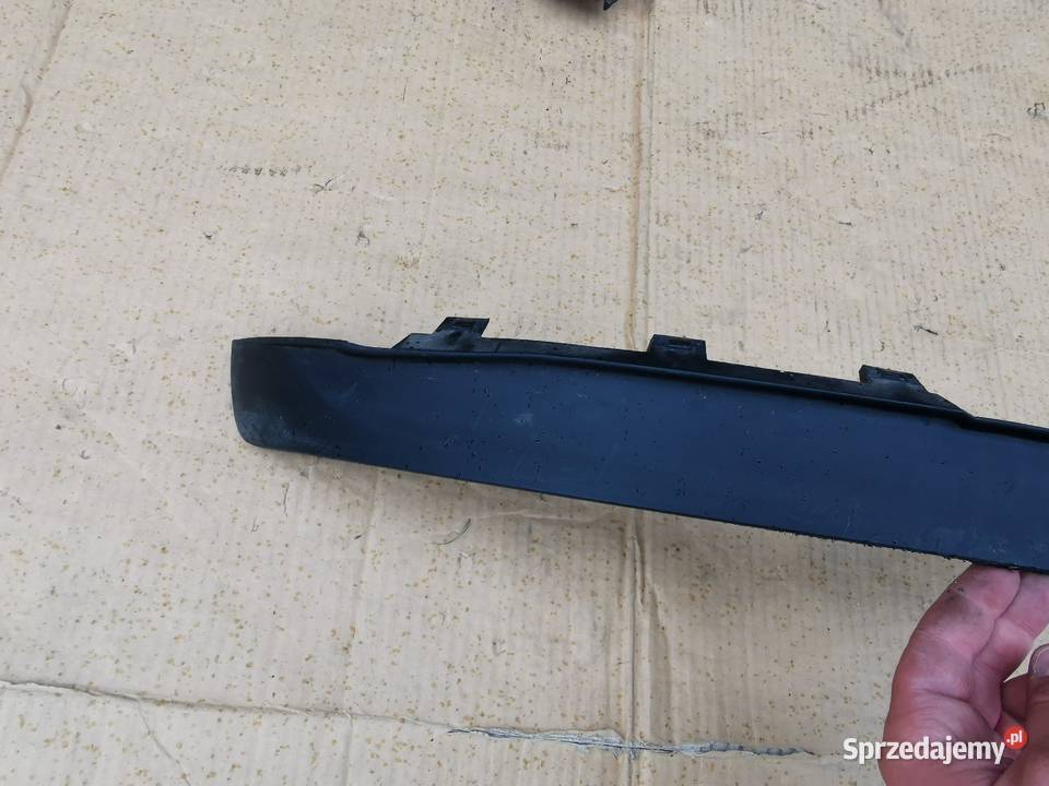 Spoiler hokej zderzaka przód prawy insignia B Karoseria sprzedam
