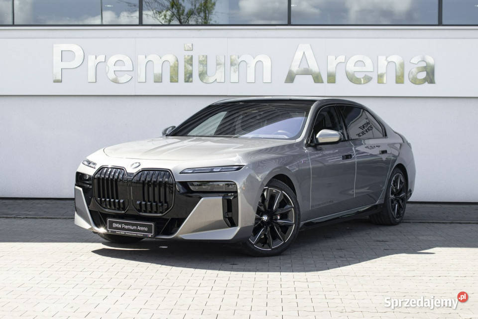 BMW 740 BMW 740d xDrive Limuzyna Demo Koła BMW łódzkie Łódź