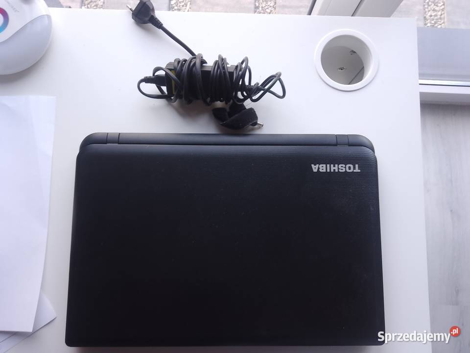 LAPTOP TOSHIBA SATELLITE C50B Wagowo