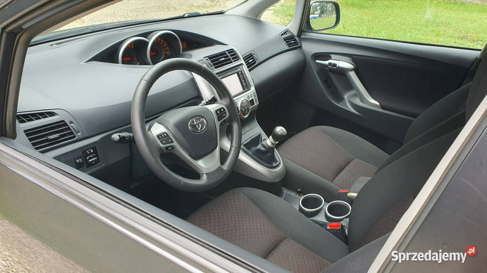 Toyota Verso 18 16v 147 Navi Kamera Climatronic klimatyzacja