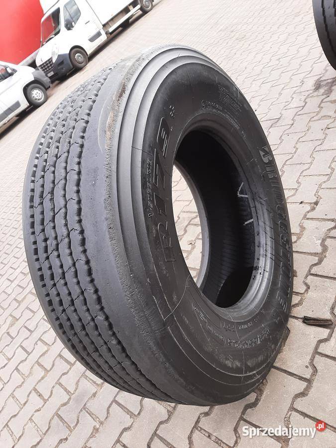 Opona używana ciężarowa 38565R225 BRIDGESTONE K do 110 km/h Zaścianki