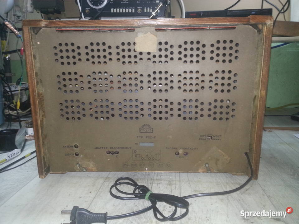 Odrestaurowane radio AGA RZS F Sosnowiec