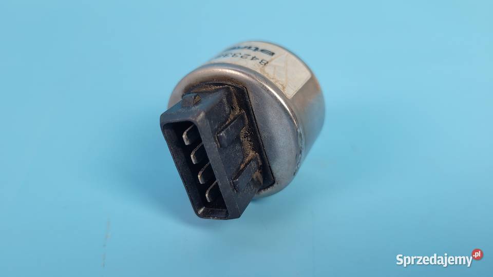 CASE IH PUMA 145 12r CZUJNIK CIŚNIENIA