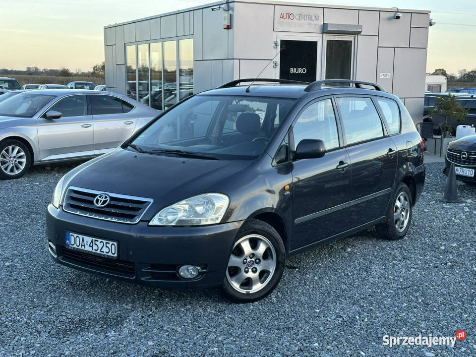 Toyota Avensis Verso 20 D4D 116 2001r 6 osobowa czujnik parkowania Avensis Verso dolnośląskie Wojkowice