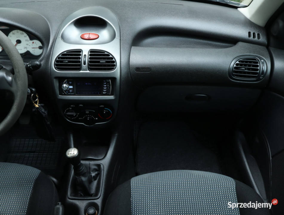 Peugeot 206 11 i światła przeciwmgielne sprzedam