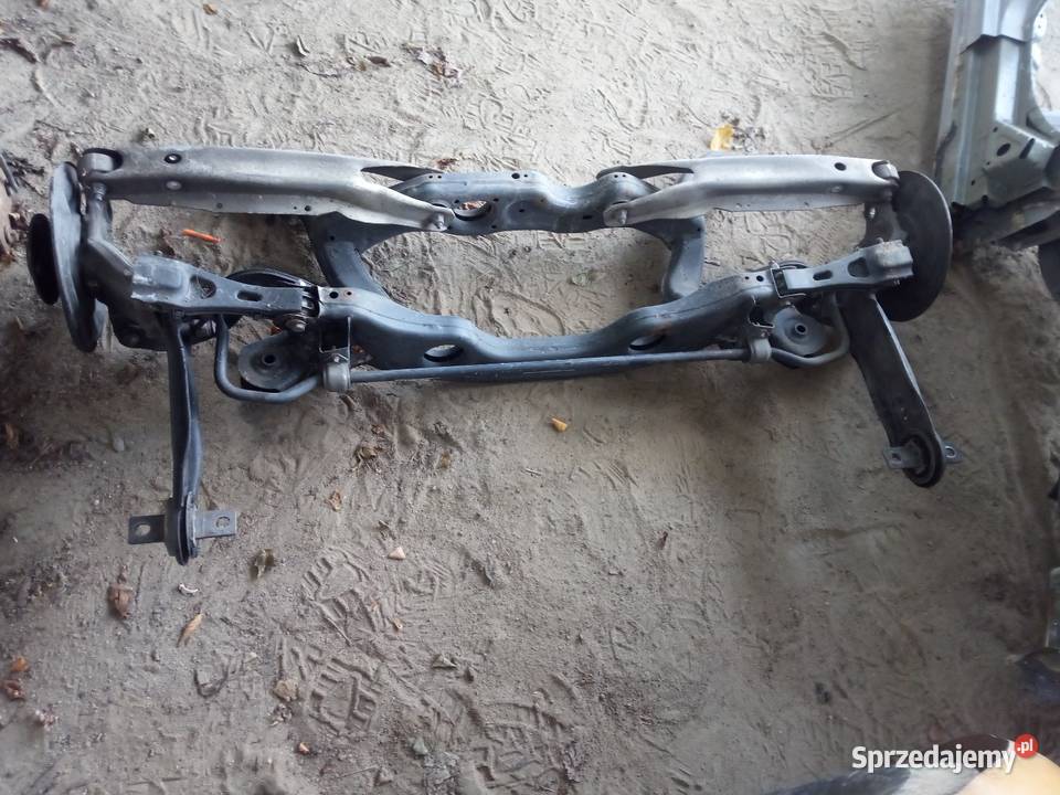 Sprzedam tylne zawieszenie do Mercedesa GLA 156 Inowrocław