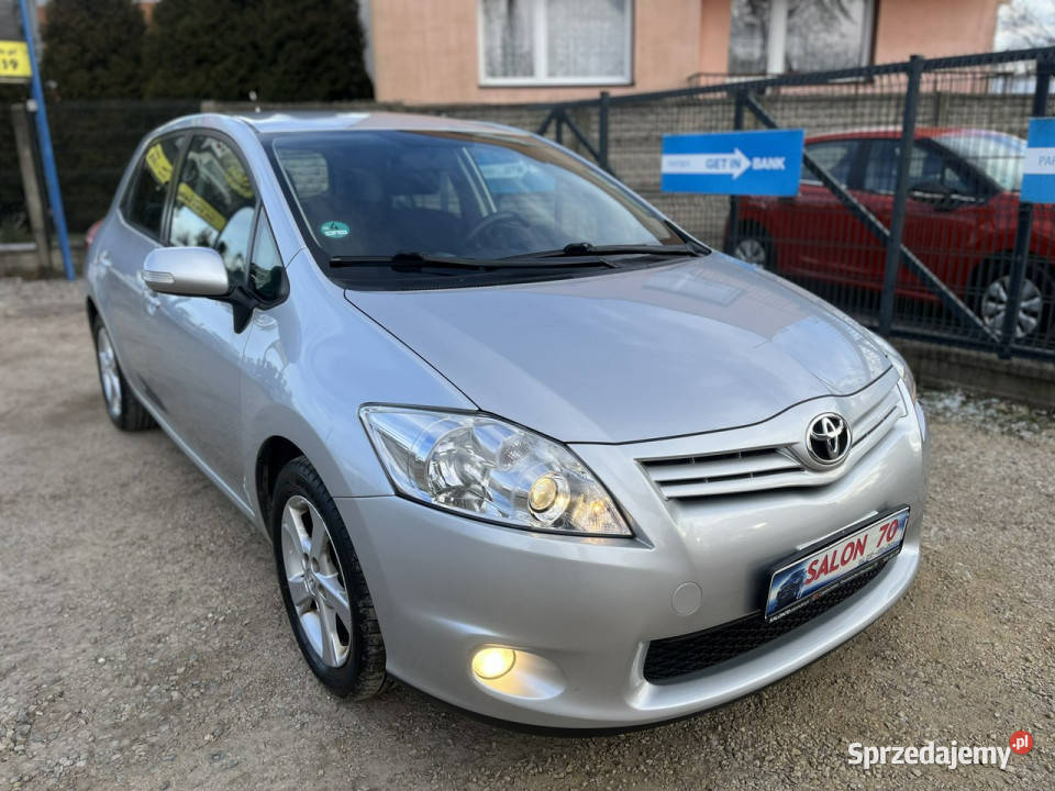 Toyota Auris 16 1wł SERWIS ASO Climatronic klimatyzacja Częstochowa