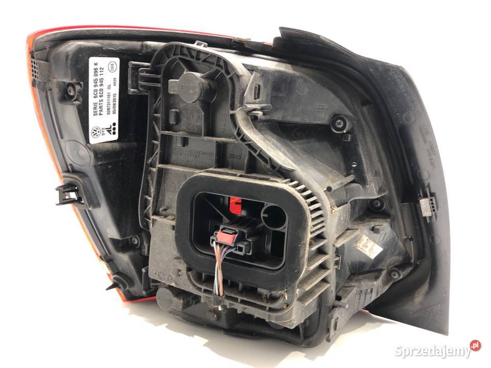 LAMPA PRAWY TYŁ VW POLO V 6C0945096K Hatchback