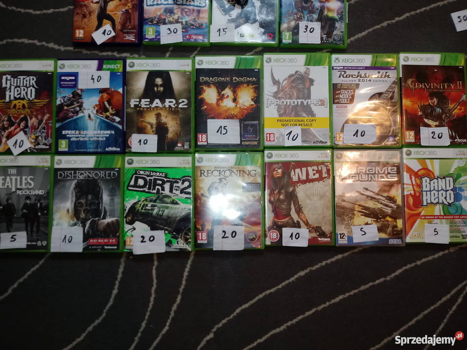 Zestaw 22 gier plus pad Xbox360