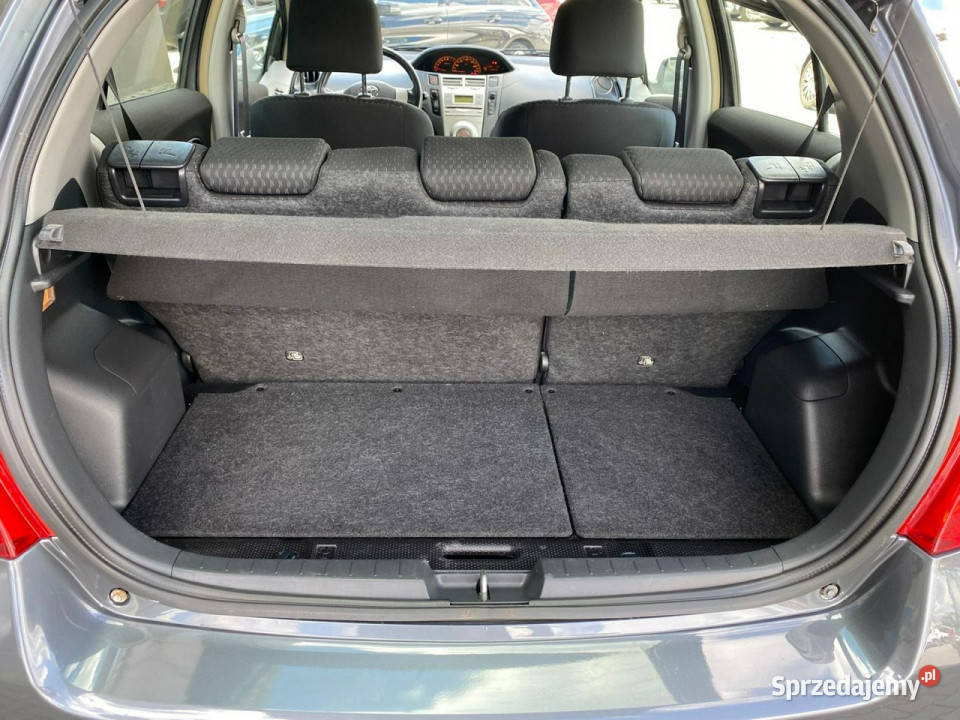 Toyota Yaris klimatronic benzynka manual centralny zamek Żory