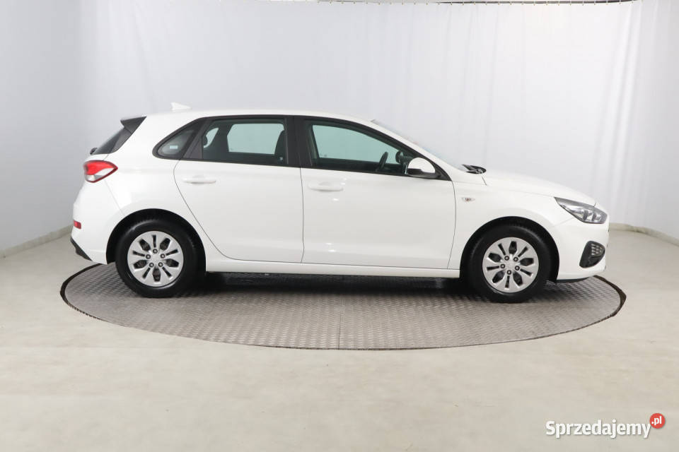 Hyundai i30 16 CRDi czujnik parkowania Zabrze