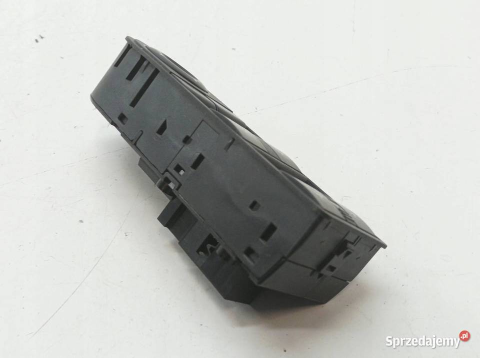 PRZEŁĄCZNIK SZYB LEWY PRZÓD ORG 13209204 OPC Panele sterowania, przełączniki sprzedam
