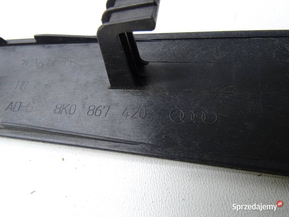LISTWA DRZWI PRAWY TYŁ PRAWA TYLNA 8K0867420 osobowe Listwy małopolskie