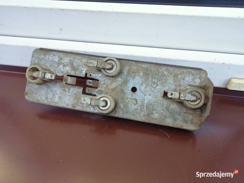 VW Golf MK1 I wkład lampy tylnej tył wąska Sieradz