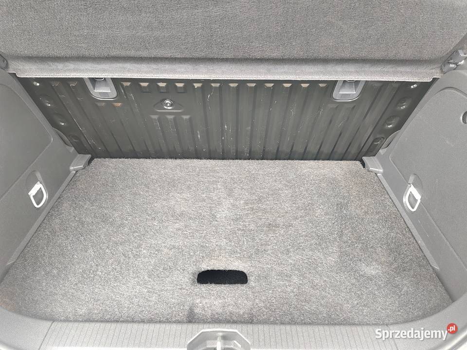OPEL CORSA 14 BENZYNA światła przeciwmgielne Leszno