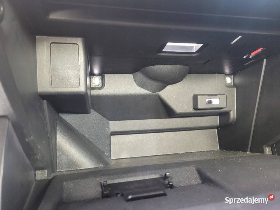 SCHOWEK PASAŻERA AUDI A1 8X LIFT 8X1857035B 4PK śląskie Przystajń