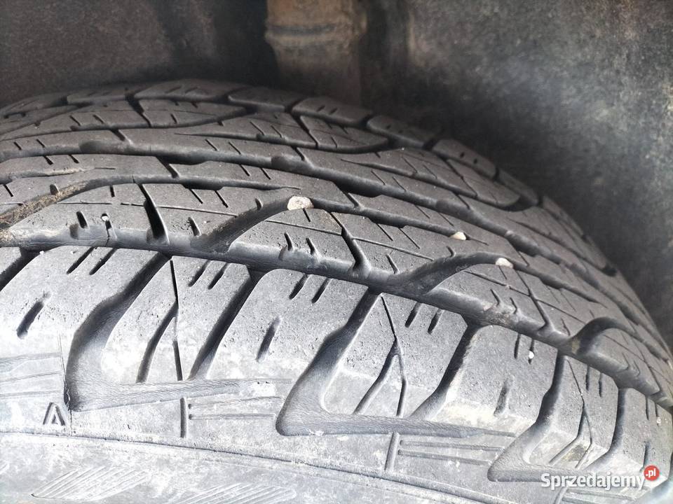 Hyundai Santa Fe nieuszkodzony Oleszna